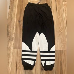 Windbreaker pants